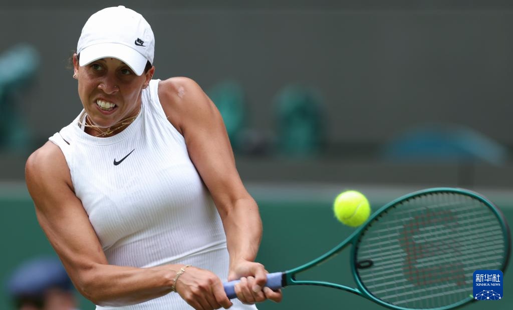 这背后是球 这背后是球