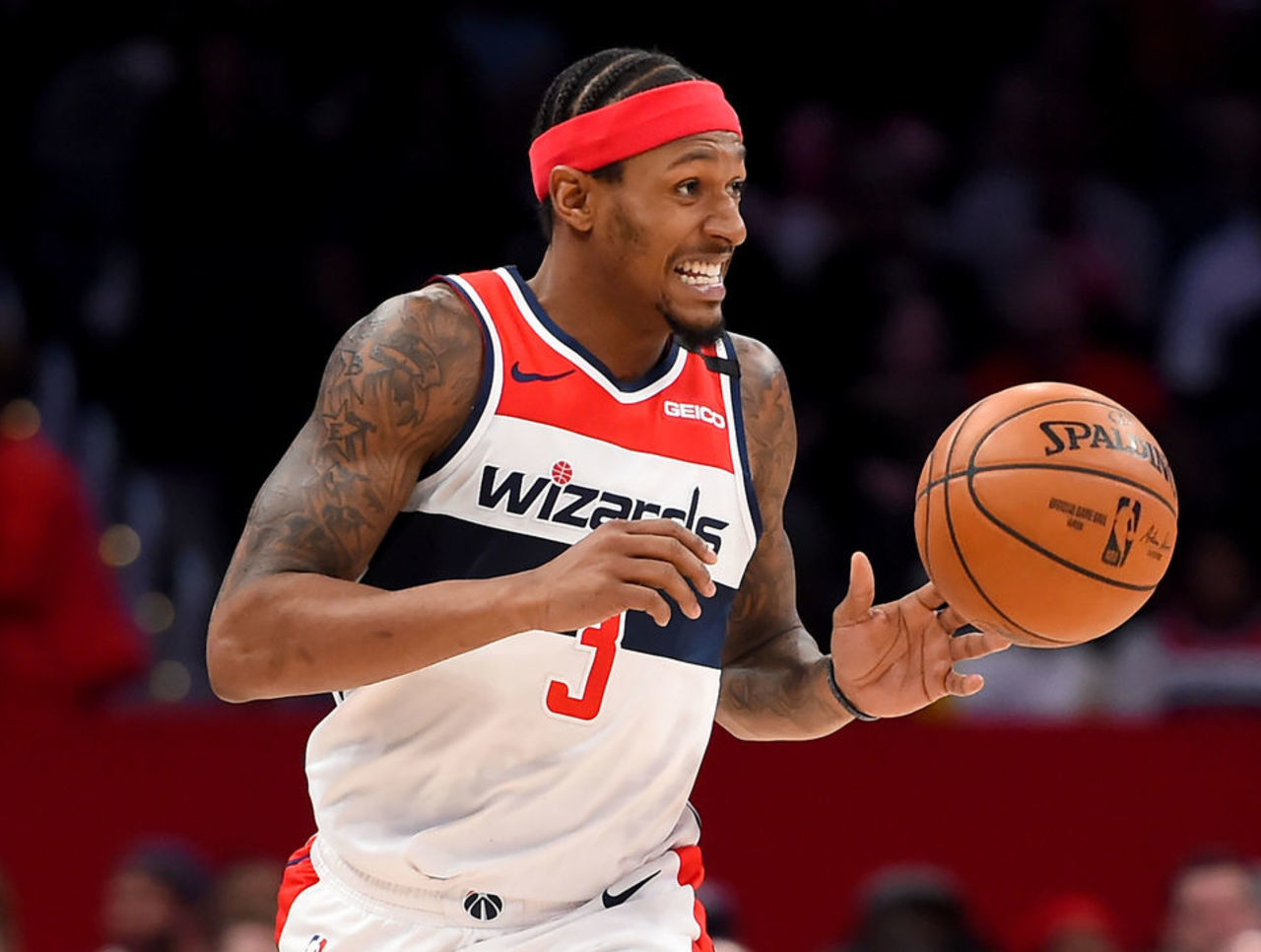 里夫斯与浓 里夫斯与浓