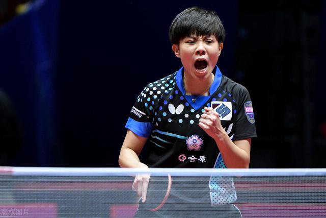 奥再次受到 奥再次受到