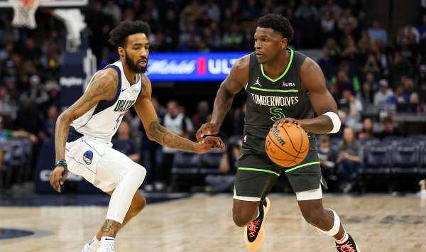 球迷们则期 球迷们则期